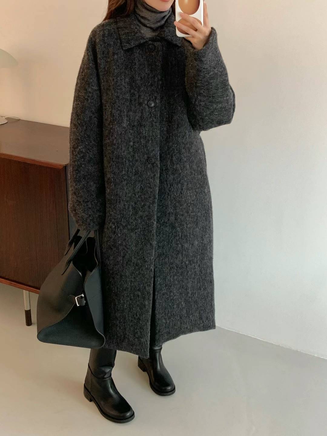 Reversible 2-Way Alpaca and Wool Coat with 10O% Goose Down Filling