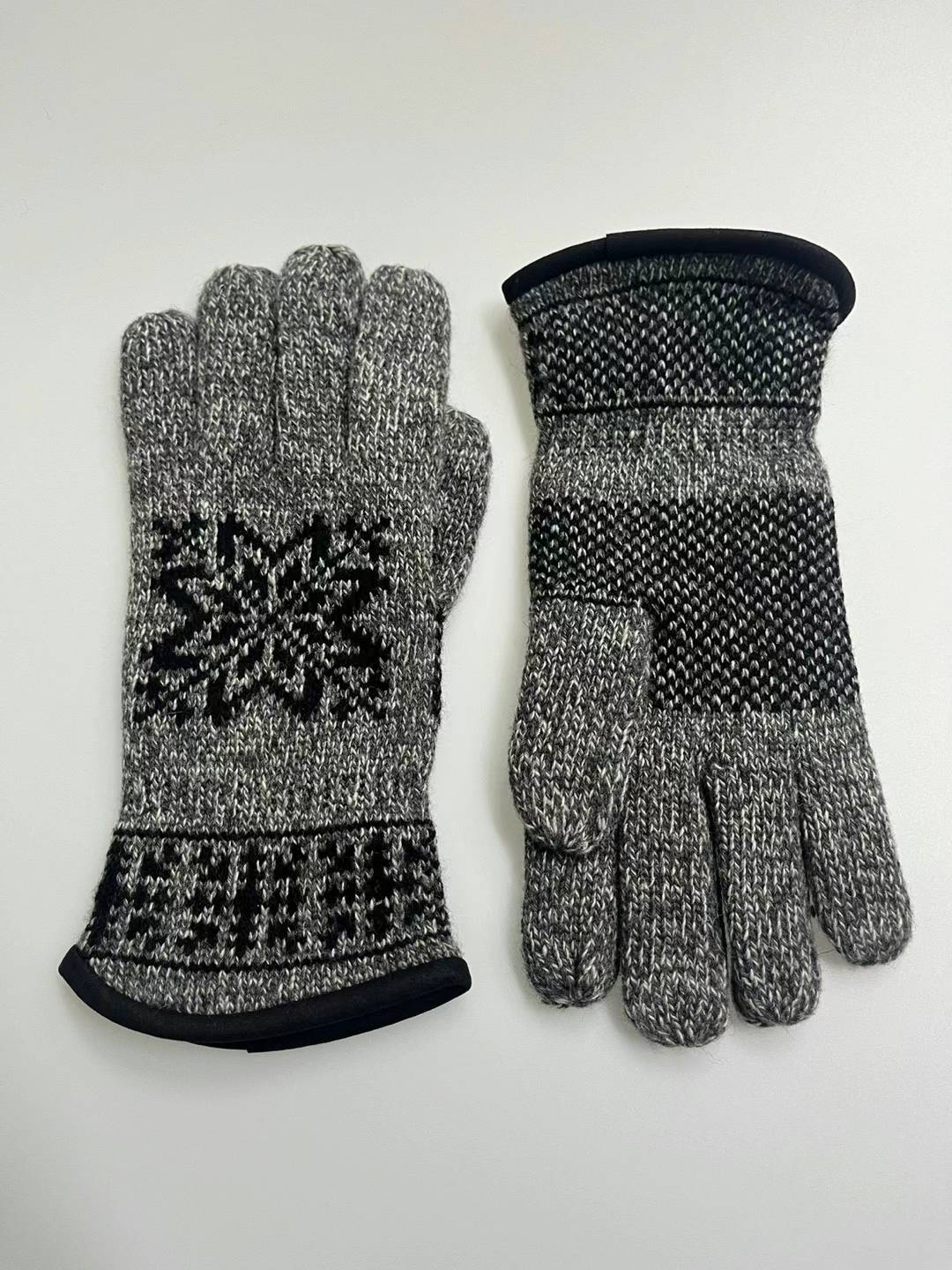 Glacier Pattern Knit Gloves - 3 Colours