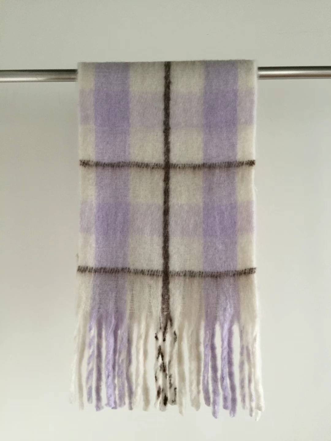 Light Coloured Scotland Checked Scarf - 8 Colours