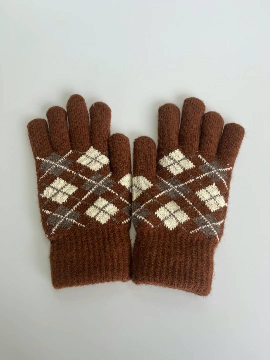 Diamond Pattern Knit Gloves - 4 Colours