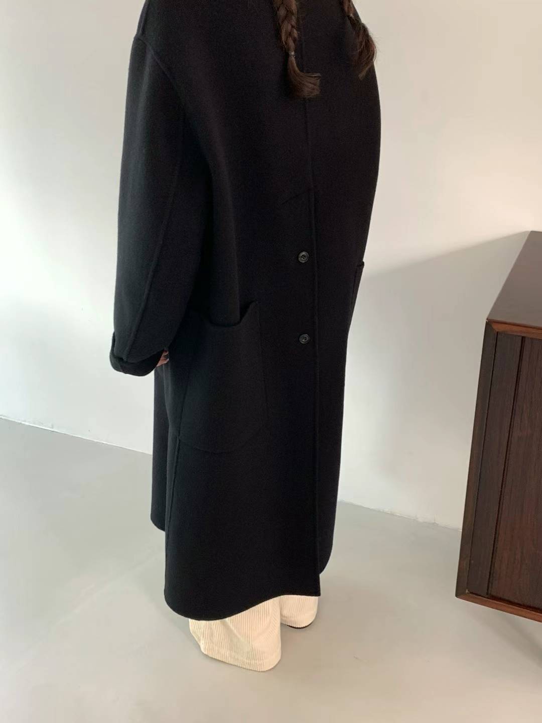 Slit Back Pocket Coat