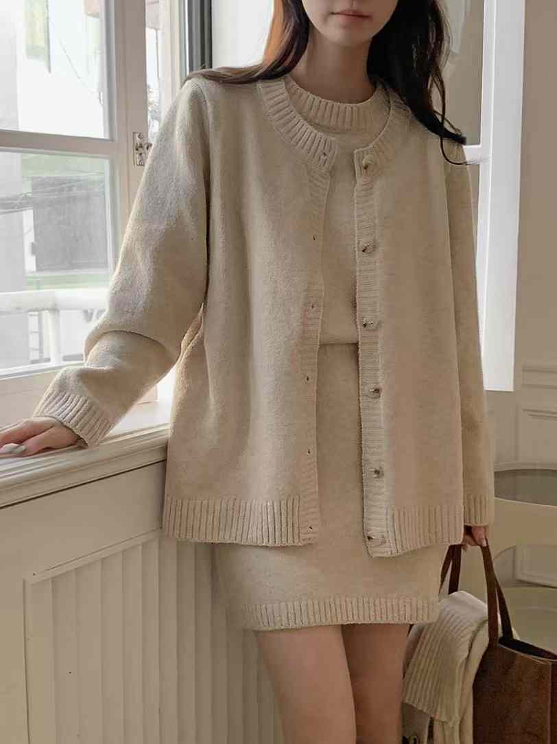 Knit 4 piece Set - 4 colours