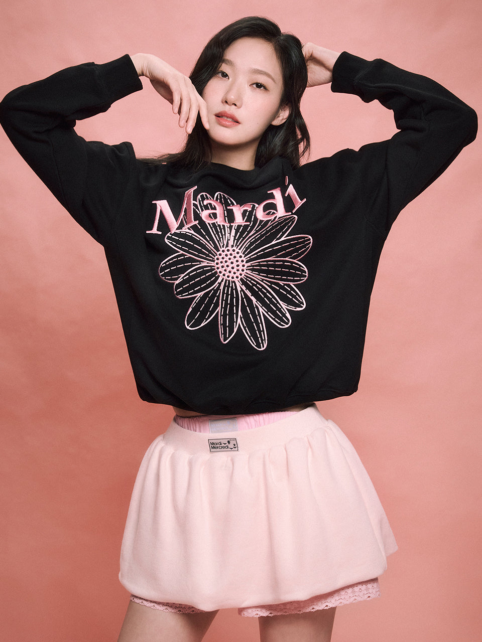 Sweatshirt FlowerMardi Needlework