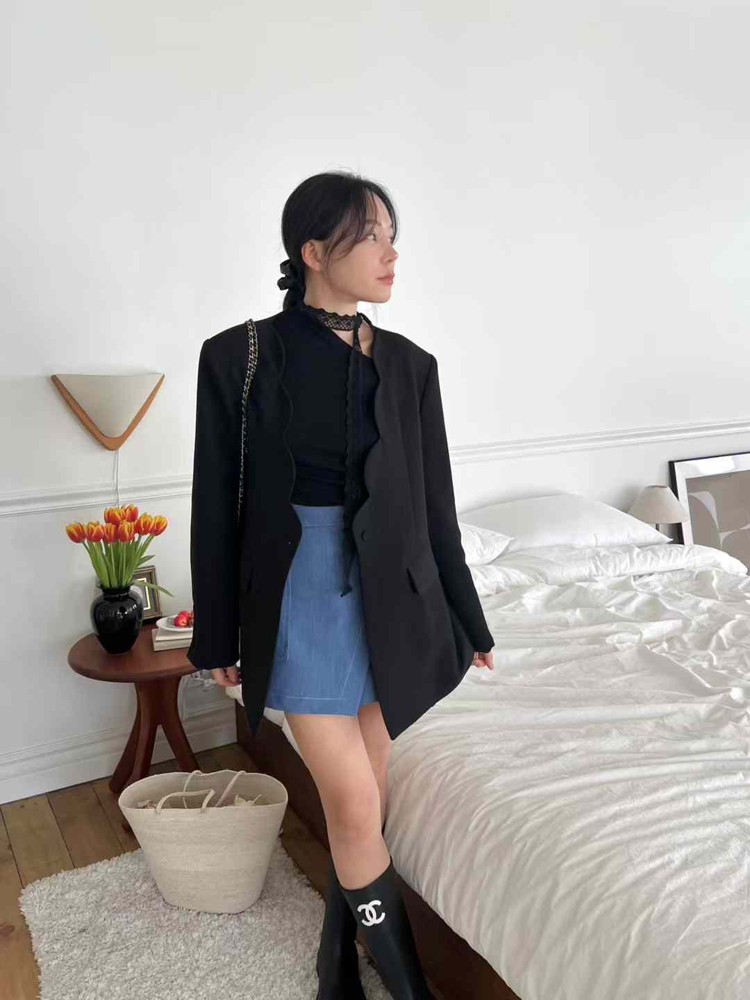 Flower Neckline Blazer