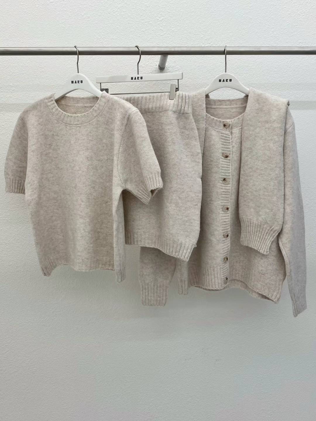 Knit 4 piece Set - 4 colours